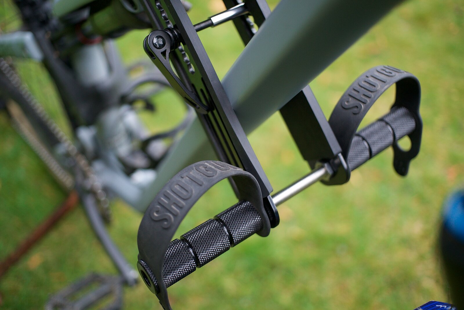 Accessory Review Shotgun Child Bike Seat Freehub Magazine